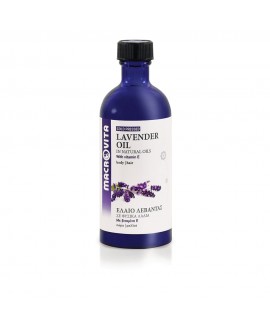 Lavender Oil in Natural Oils