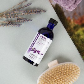 Lavender Oil in Natural Oils